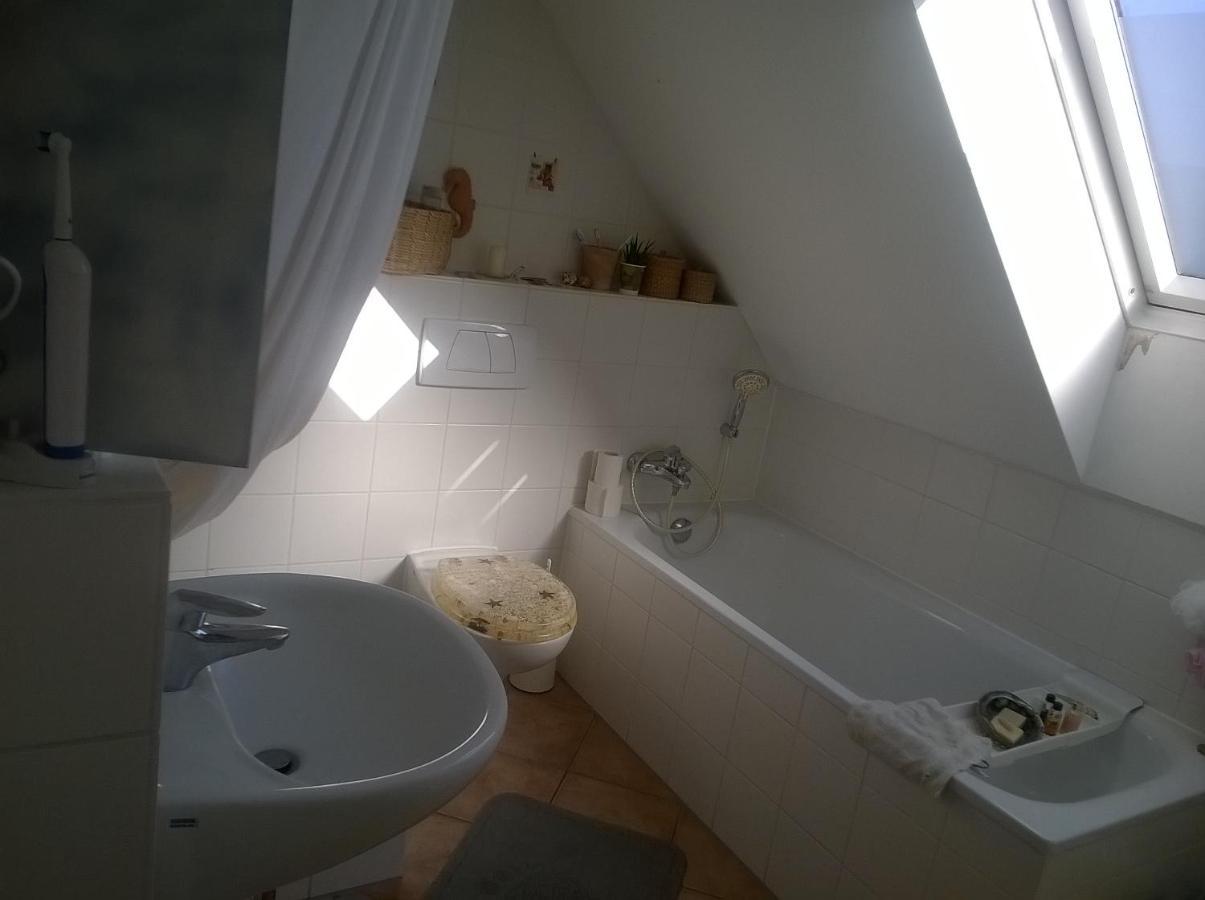 Haus 'Am Emberg' Apartment Cologne Luaran gambar
