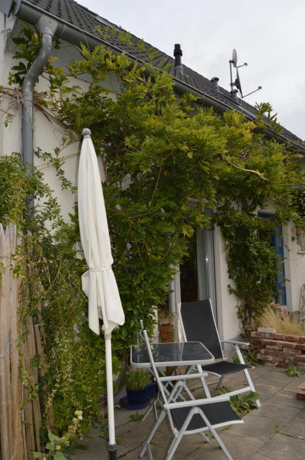 Haus 'Am Emberg' Apartment Cologne Luaran gambar